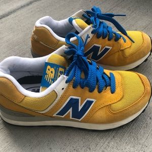 New Blance 574 Size W US 6.5 Yellow Blue